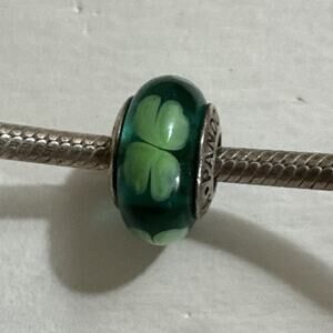 Pandora Murano Glass Flowers Charm 925 ALE Sterling Silver 4 Leaf Clover